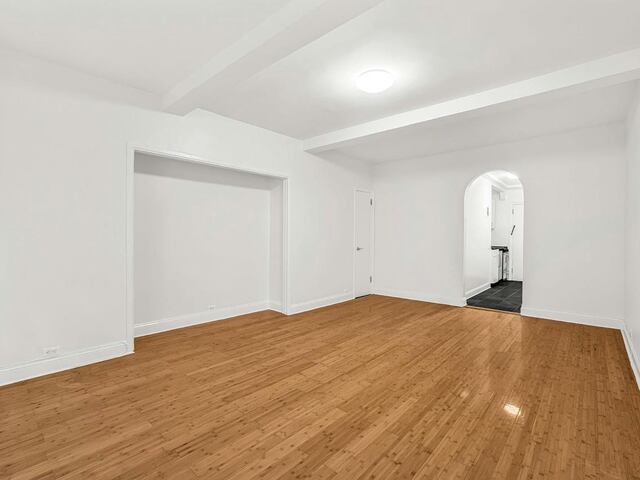 Studio at The Beaux Arts: 307 East 44th