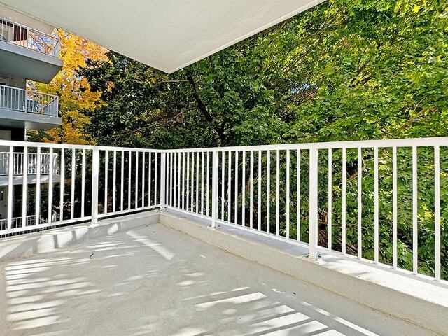 2-Bedroom at Briar Hill