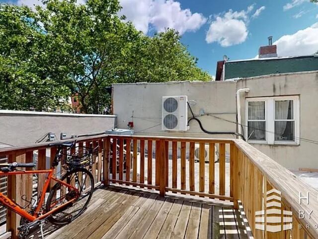 1-Bedroom at 258 Halsey Street