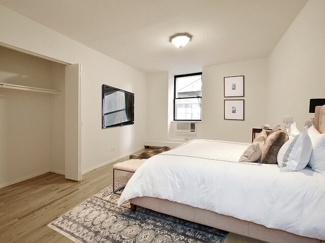 2-Bedroom at Delmonico's Building