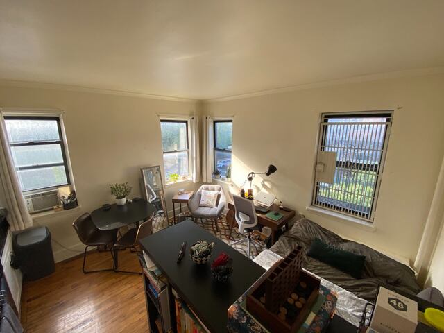 Studio at 364 West 19th Street