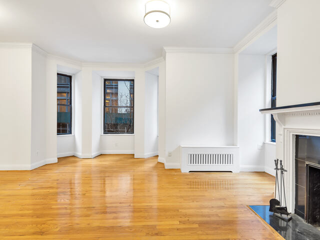 2-Bedroom at 121 Madison Avenue