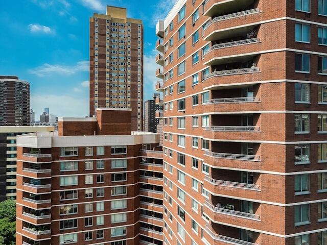 1-Bedroom at Kips Bay Court : 460 Second Ave