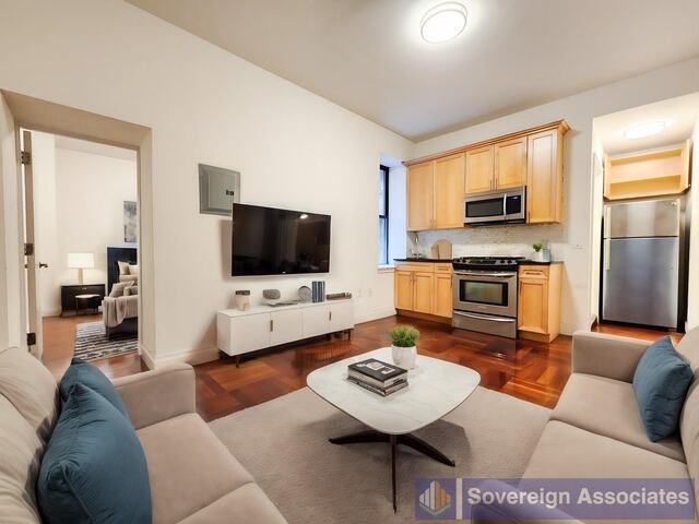 1-Bedroom at The Westbourne : 611 West 137th