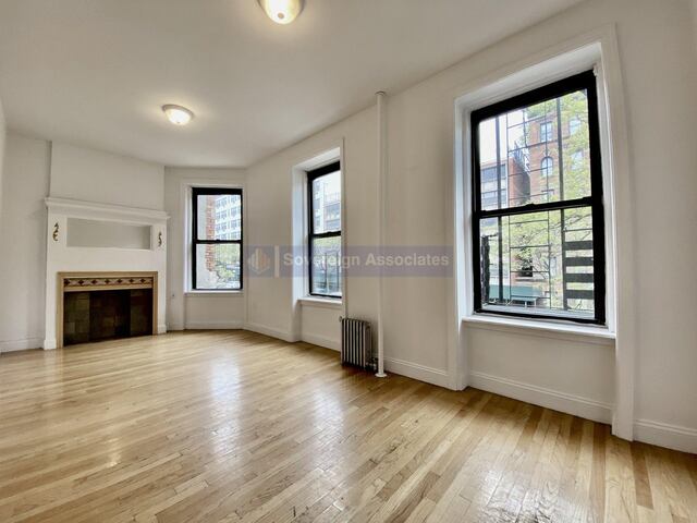2-Bedroom at 941 Amsterdam Avenue