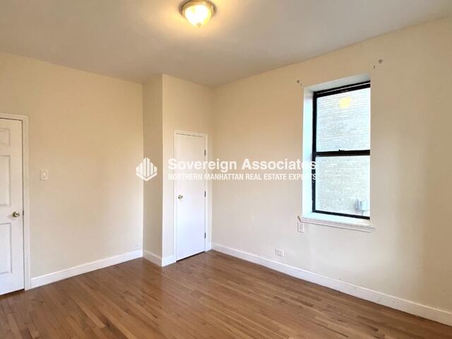 2-Bedroom at 1803 Riverside Drive