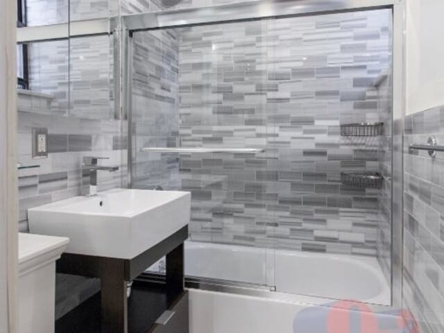 1-Bedroom at 250 East 50th Street