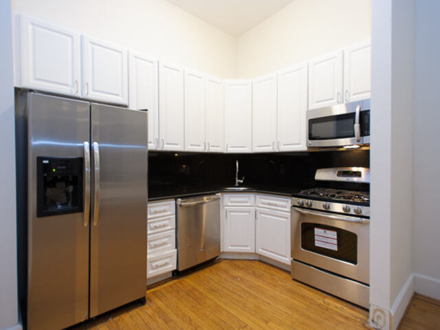 3-Bedroom at 113 East 31st Street