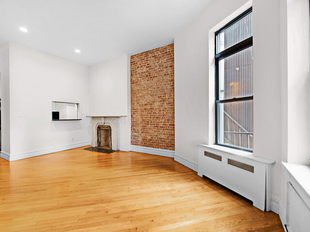 1-Bedroom at 37 West 54th Street