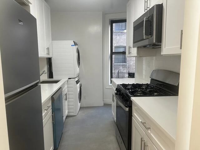 3-Bedroom at 515 West 122nd Street