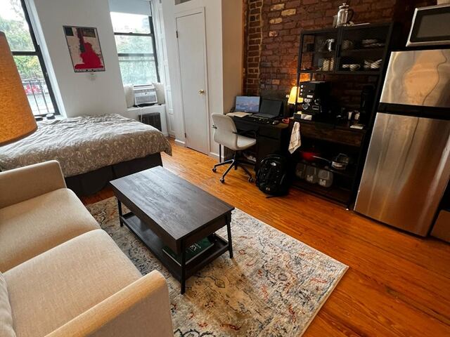 Studio at 203 Chrystie Street