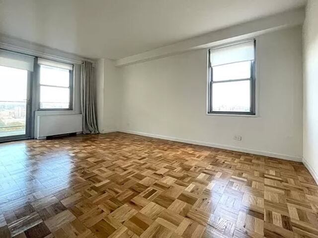 3-Bedroom at Winston Churchill