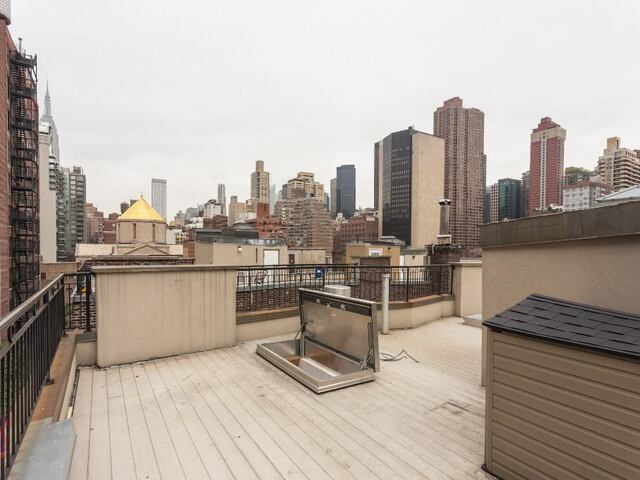 2-Bedroom at 330 East 35th Street