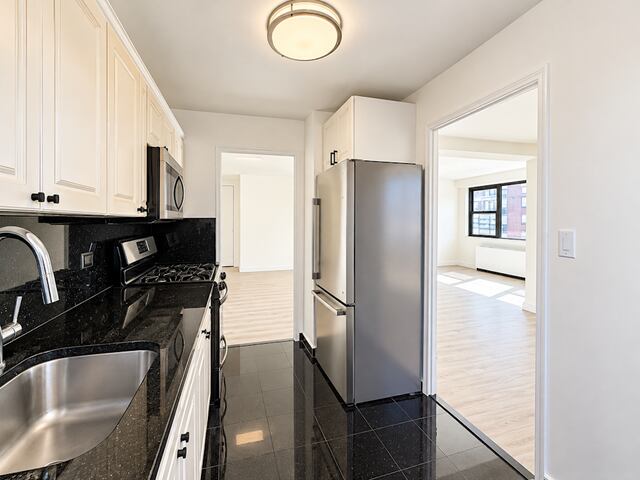 2-Bedroom at Yorkshire Towers