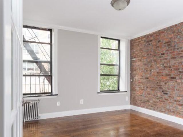 4-Bedroom at 343 East 8th Street