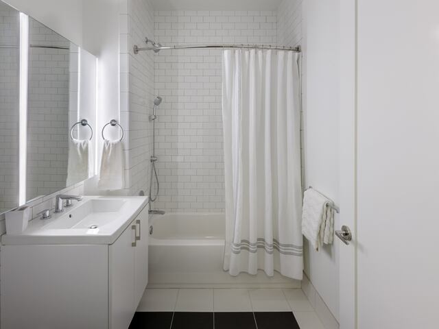 2-Bedroom at 70 Pine Street