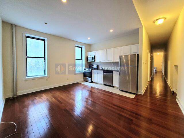 3-Bedroom at 255 Fort Washington Avenue