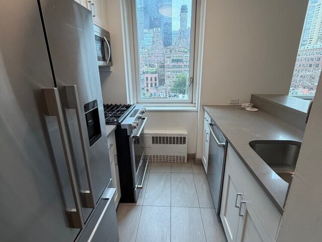 1-Bedroom at The Murray Hill