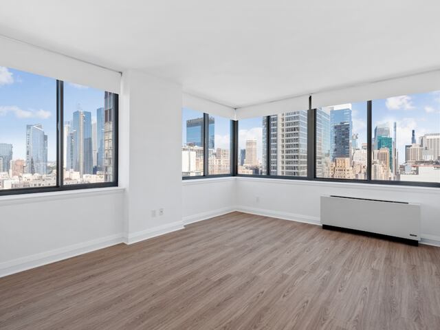 2-Bedroom at 800 Sixth Avenue