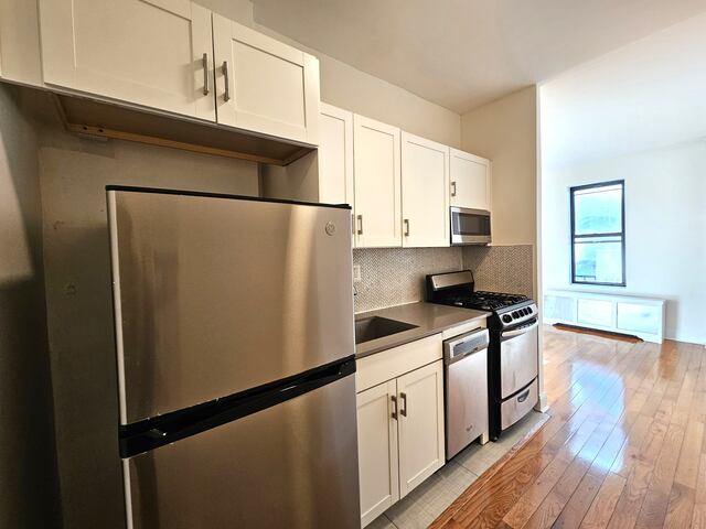 Studio at 515 West 168th Street