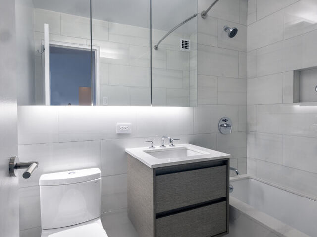 1-Bedroom at Murray Hill Manor