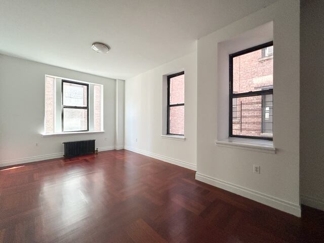 3-Bedroom at The Westbourne : 611 West 137th