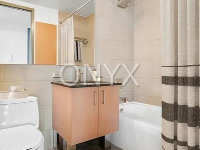 1-Bedroom at New York by Gehry