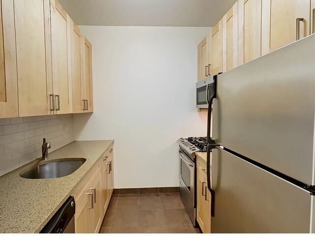 1-Bedroom at 21 West Street