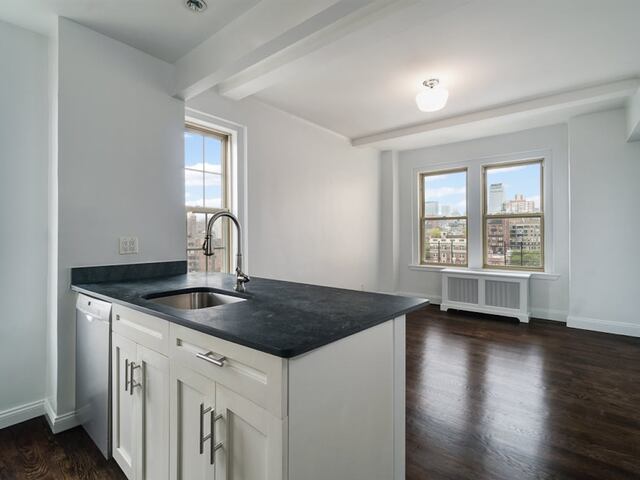 Studio at 24 Fifth Avenue