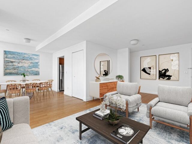 2-Bedroom at 800 Sixth Avenue