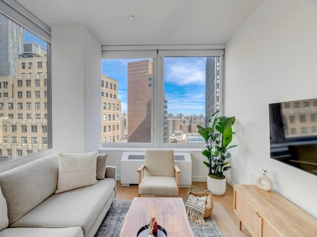 2-Bedroom at 180 Water Street