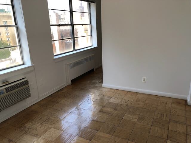 1-Bedroom at Dryden East