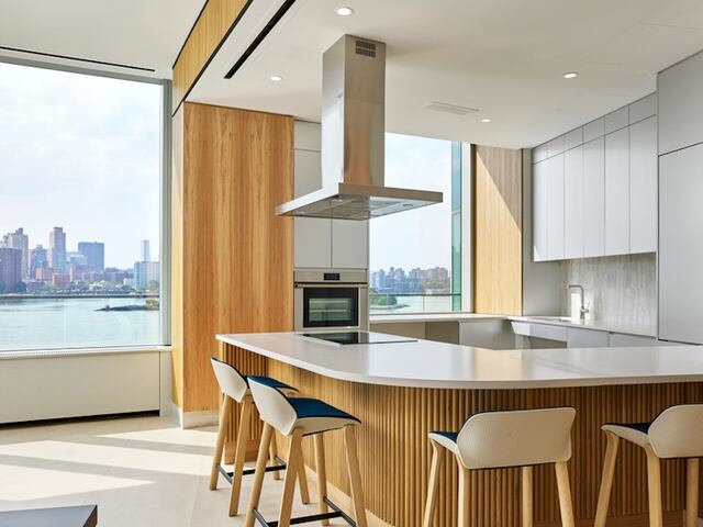 2-Bedroom at 10 Halletts Point