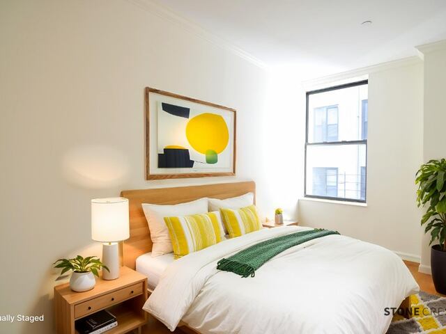 Studio at 304 West 92nd Street