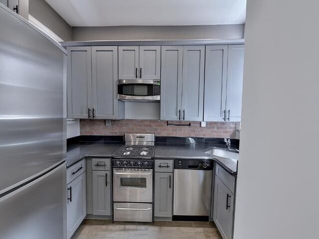 3-Bedroom at 206 East 83rd Street
