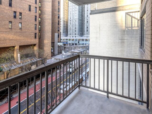 1-Bedroom at The Murray Hill