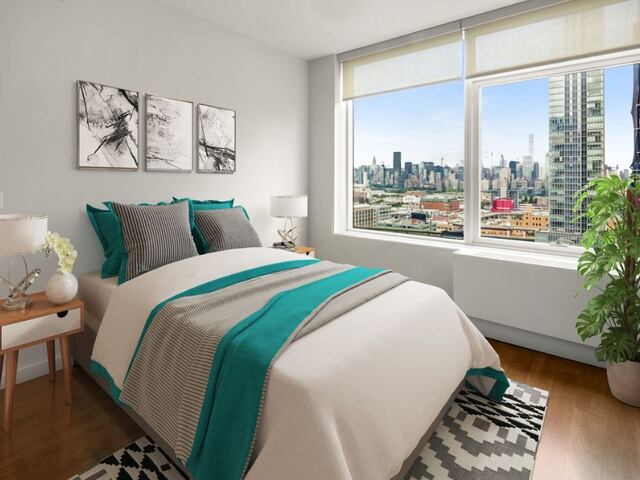 1-Bedroom at 27 on 27