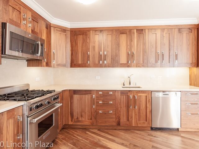 1-Bedroom at 30 Lincoln Plaza