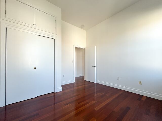 2-Bedroom at The Westbourne : 607 West 137th