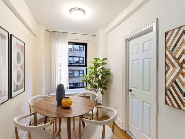 1-Bedroom at 405 East 54th Street