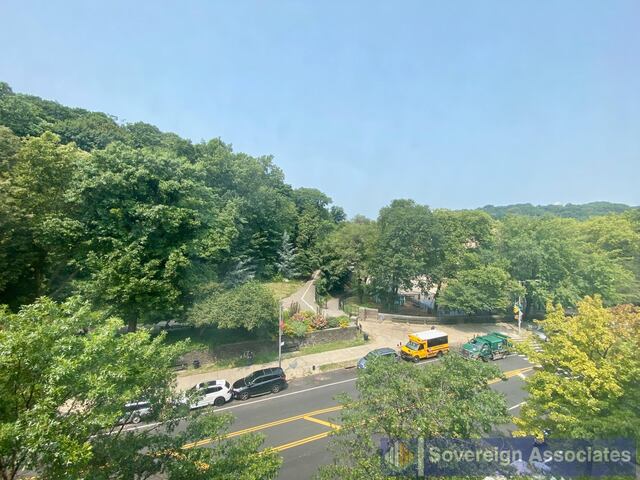 1-Bedroom at 100 Arden Street