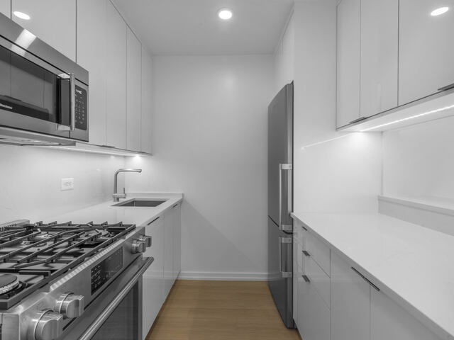 1-Bedroom at South Park Tower