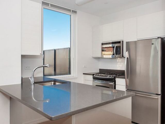 1-Bedroom at The Maximilian