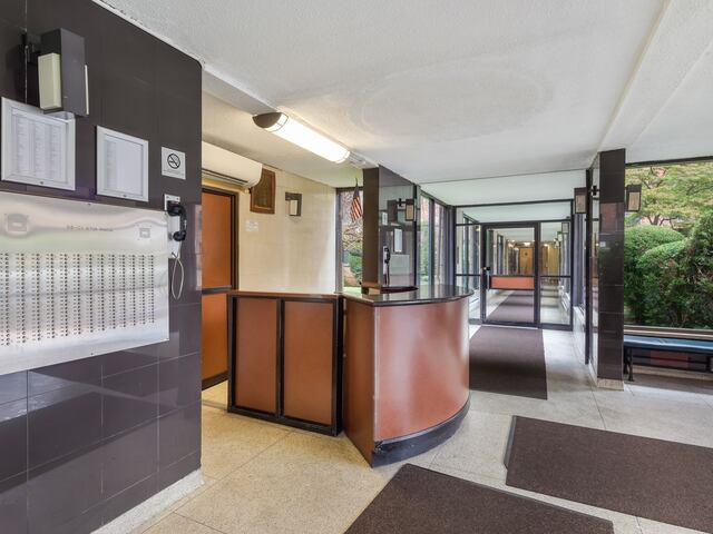 1-Bedroom at The Marseilles