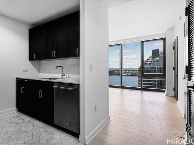 Studio at 21 West End Avenue