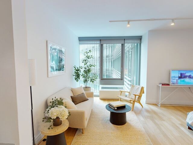 Studio at Mercedes House