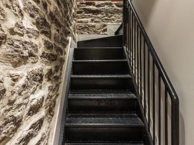5-Bedroom at 147 Avenue A