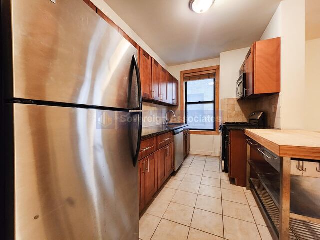 3-Bedroom at 280 Fort Washington Avenue