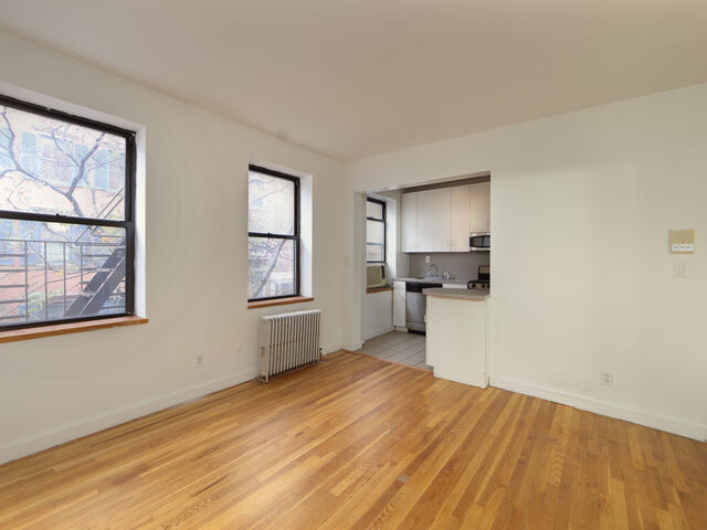 Studio at Sullivan Mews: 115 Sullivan