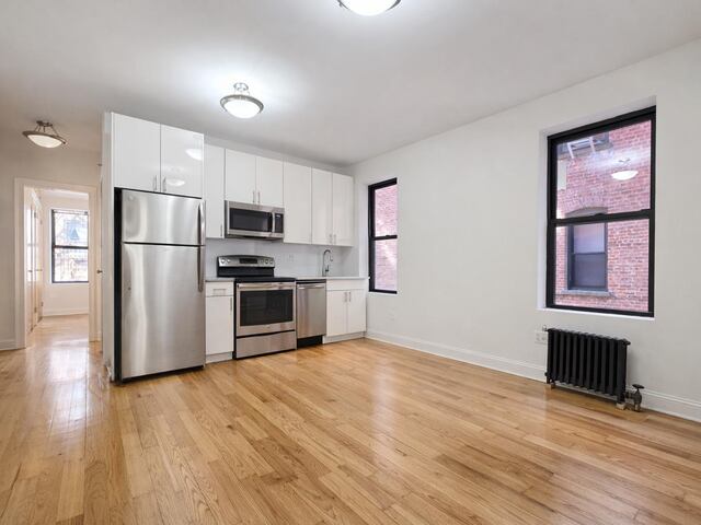 2-Bedroom at 615 Fort Washington Avenue